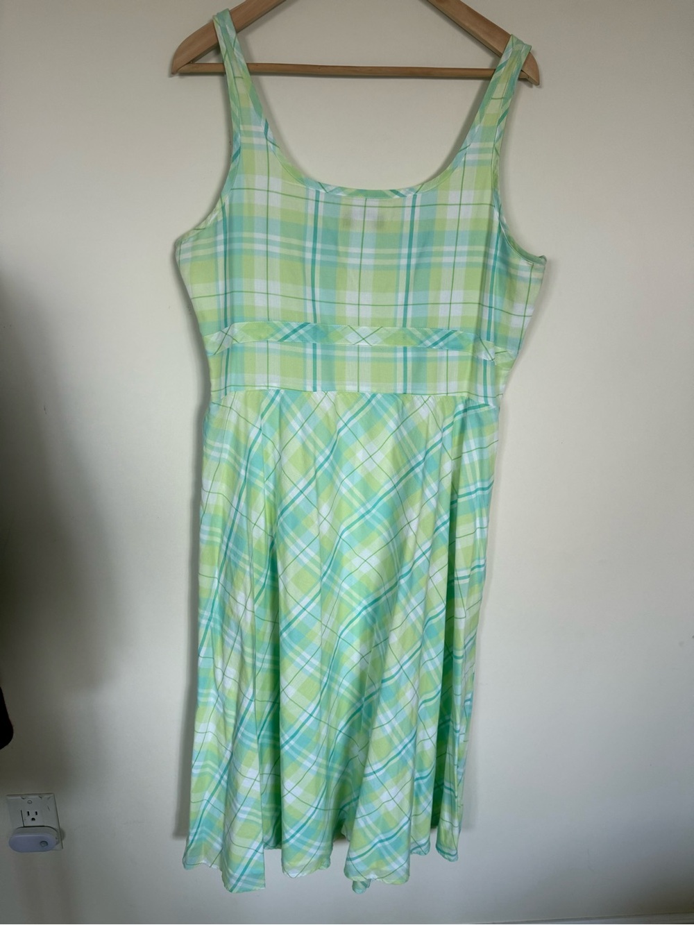 Jones New York Green and Light Blue Plaid Maxi Dress